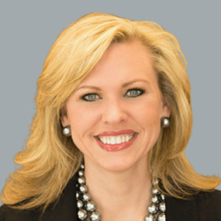 Mollie DeHut Headshot