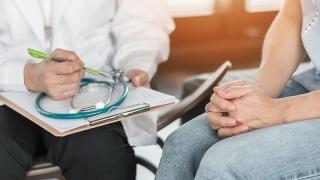 medical consultation image
