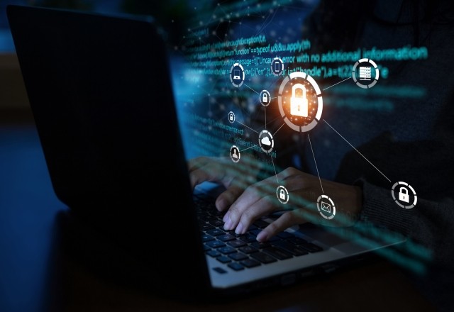 cyber laptop